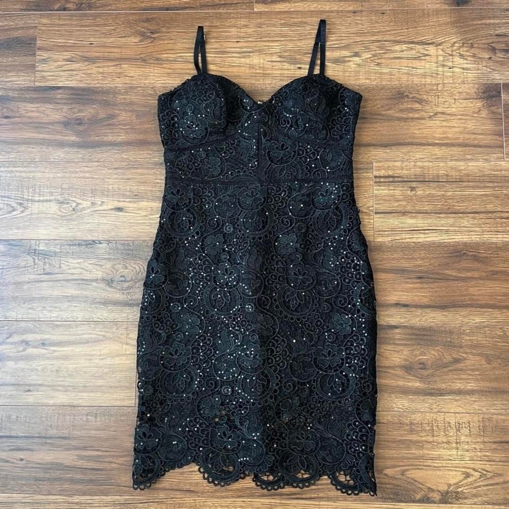 Bebe Black Lace Bodycon Dress Floral Sequin Women M Glam Party Coquette Femine